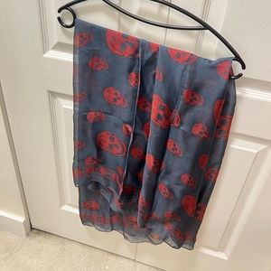 Women's Classic Silk Skull Scarf
